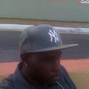 Meet your Posher, Romario